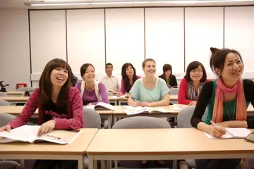 Into Manchester Students In A Business Accounting And Finance Class 37785
