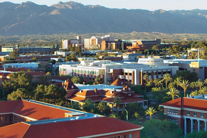 Ua Campus Photo