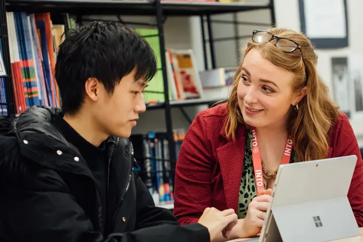Card Tile Qub Student Support 2X