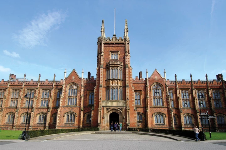 QUB Lanyon Building 3542 1024X731